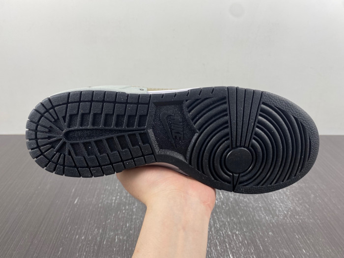 Nike Dunk Low Disrupt 2 "Tan/White" DV4024-200