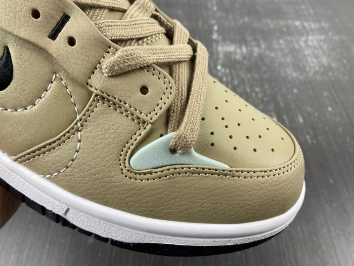 Nike Dunk Low Disrupt 2 "Tan/White" DV4024-200