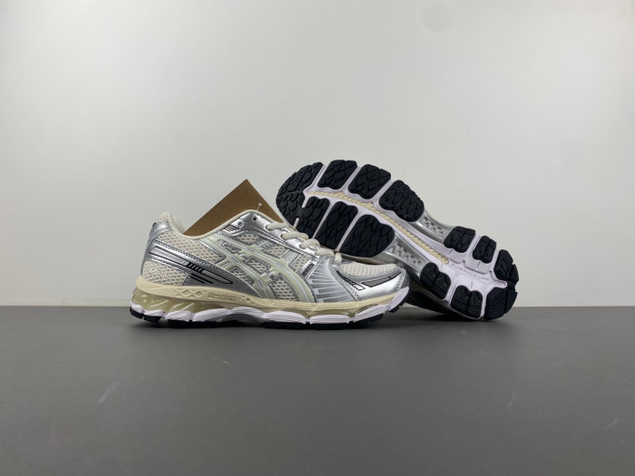As1cs Gel-Kayano 12.1 x Ronnie Fieg "Cream" | 1203A555-100