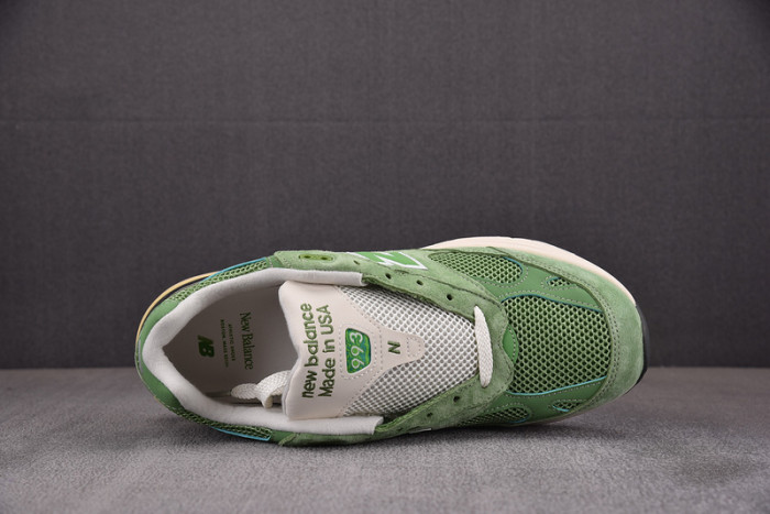 NEW BALANCE 993 "CHIVE" U993GW