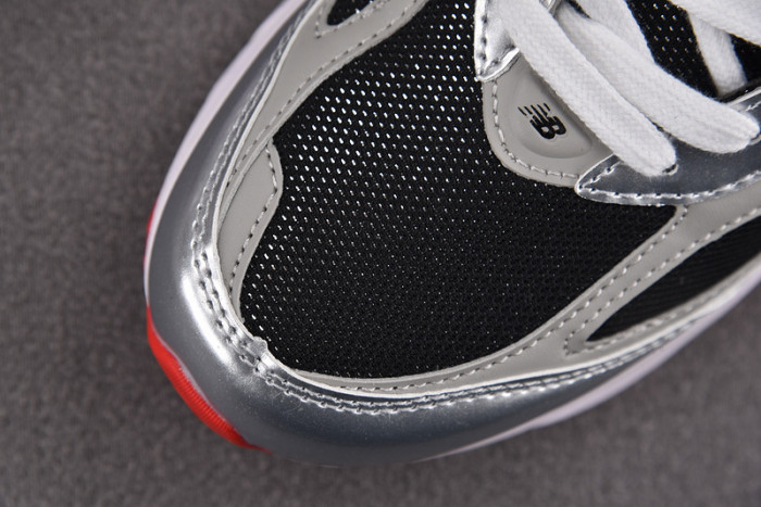 New Balance 990v6 DTLR Tinsel (GS) - GC990DT6