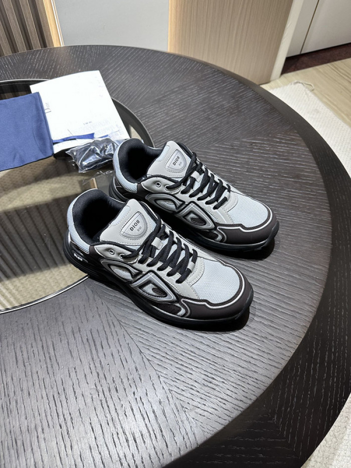 DIO B30 LowTop Sneaker