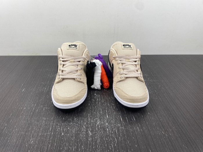 Albino & Preto x Nike SB Dunk Low FD2627-200