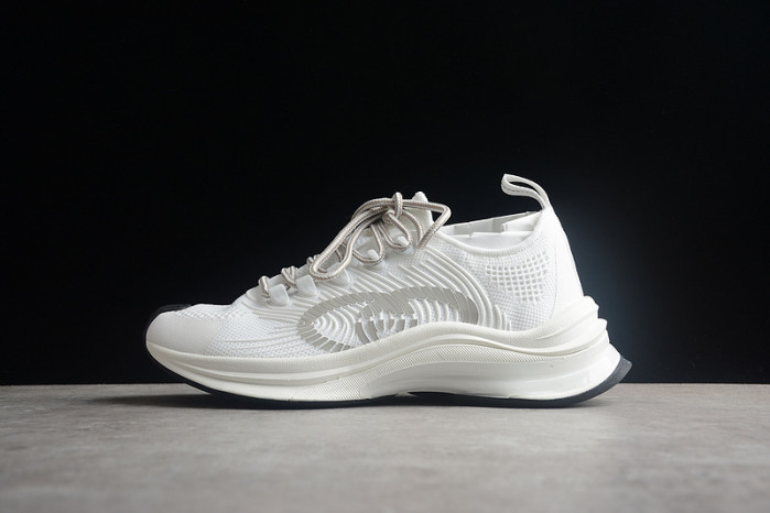 Gvc*1 Run Low-top Sneakers 680893 USM10 8475