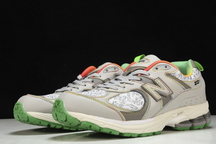 New Balance ML2002RGD