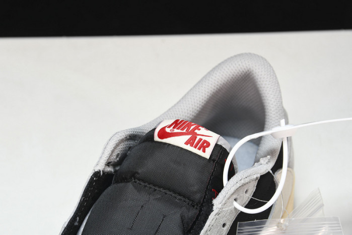 Travis Scott x Air Jordan 1 Low OG DM7866-010