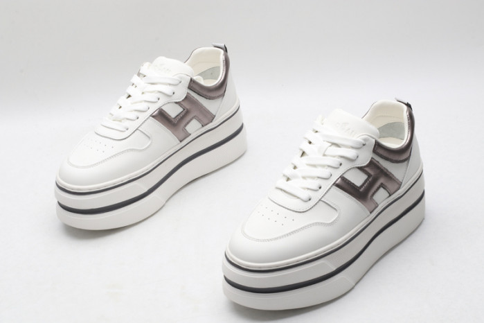 HOGAN SNEAKERS