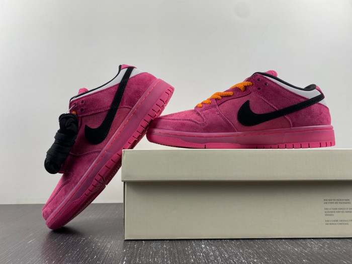 Powerpuff Girls x Nike SB Dunk Low “Buttercup” FZ8319-600