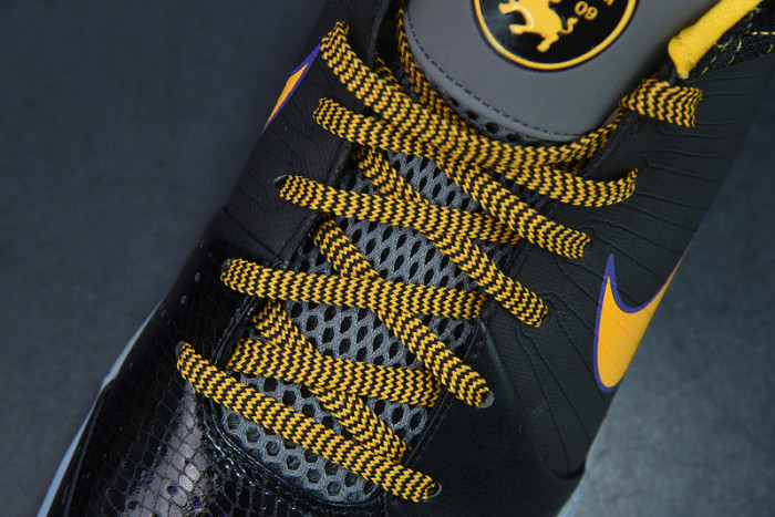 NIKE ZOOM KOBE 4 PROTRO 