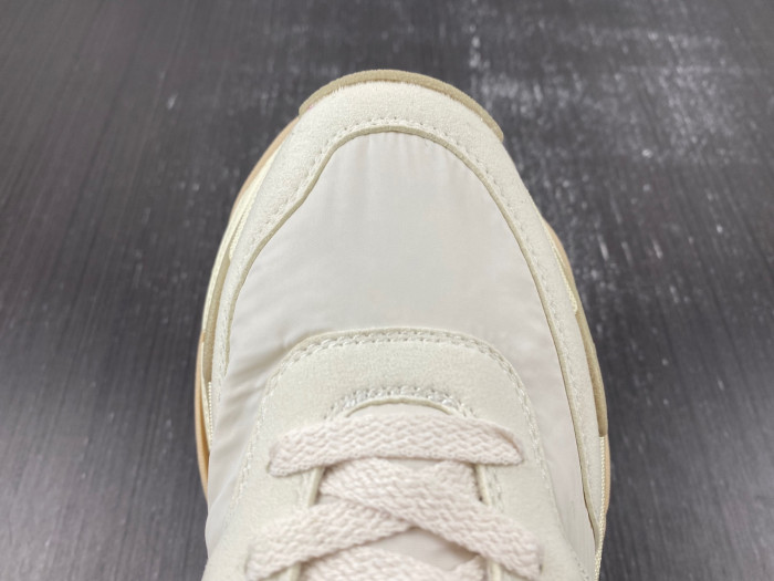 BLCG SNEAKER TRIPLE.S.