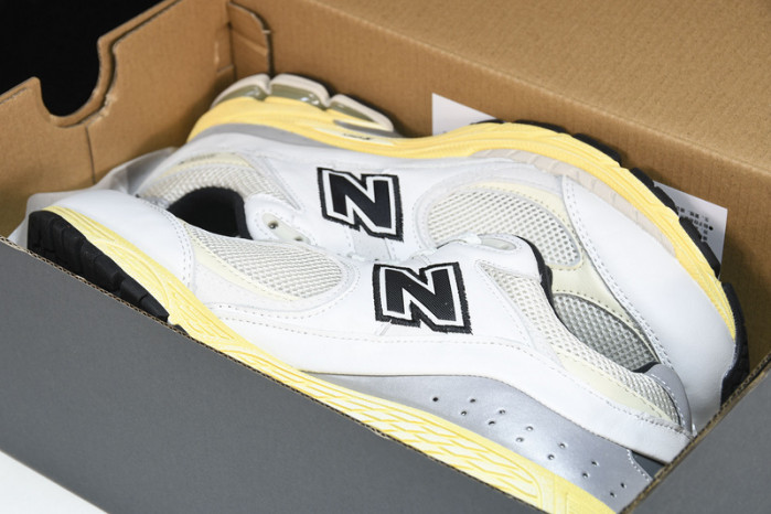New Balance ML2002RT