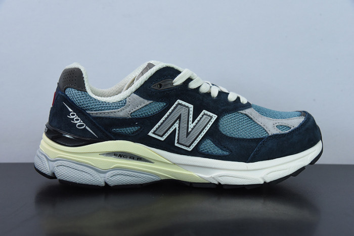 New Balance M990TE3
