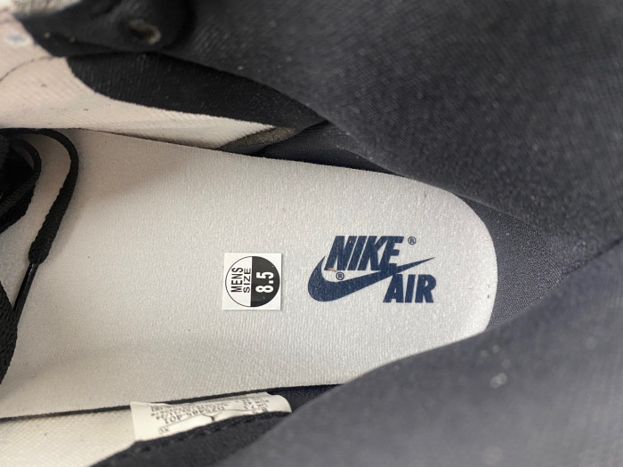 Air Jordan 1 High OG Midnight Navy DZ5485-401