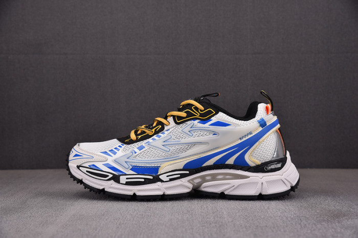 Off-White c/o Virgil Abloh