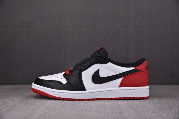 Air Jordan 1 Low OG “Black Toe” CZ0790-106