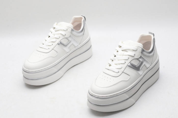 HOGAN SNEAKERS