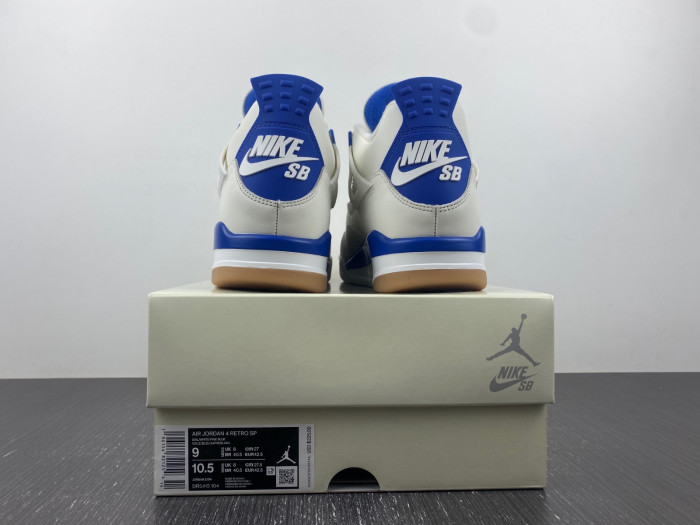 AIR Jordan 4 Retro “Sapphire” DR5415-104