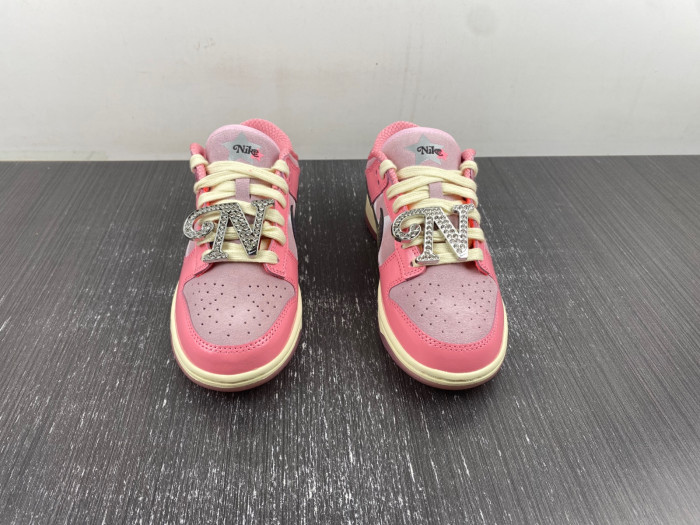 Nike Dunk Low WMNS Barbie FN8927-621