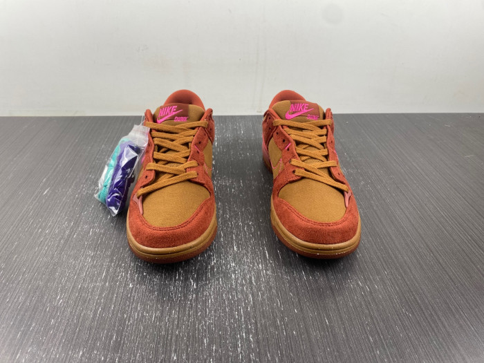 Nike Dunk Low Disrupt 2 Desert Bronze DH4402-200