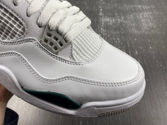 Air Jordan 4 "Oxidized Green" FQ8138-103