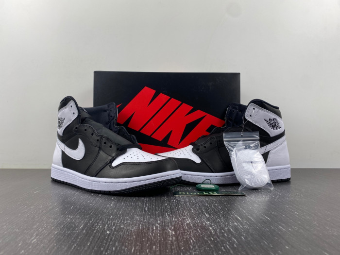 AIR JORDAN 1 BLACK WHITE DZ5485-010