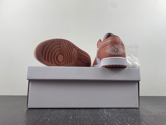 Air Jordan 1 Low Sky J Orange - DC0774-080