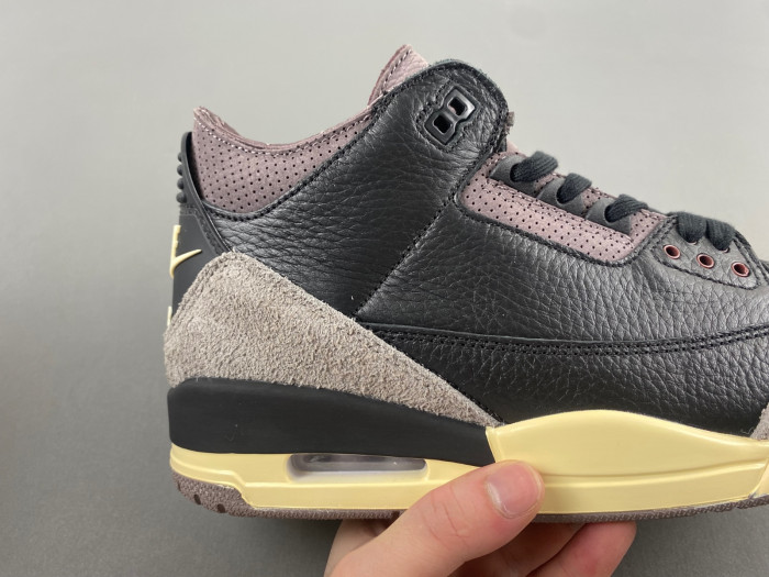 A MA MANIERE X AIR JORDAN 3  "BLACK" FZ4811-001