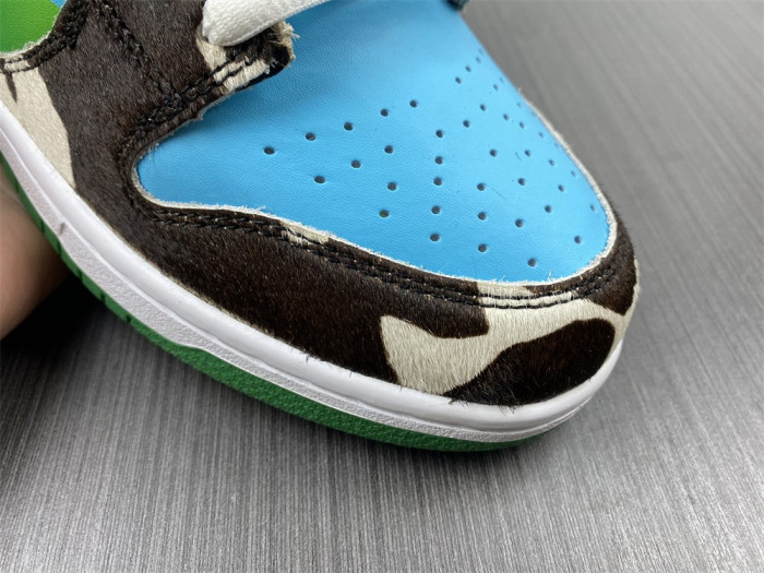 NIKE SB DUNK LOW BEN AND JERRY