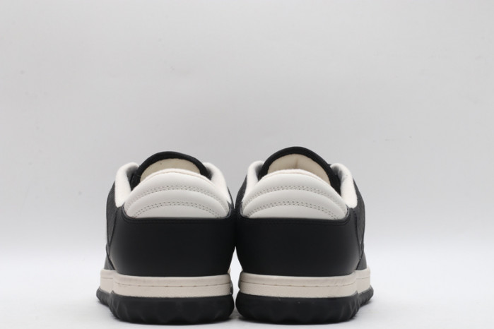 Gvc*1 sneaker