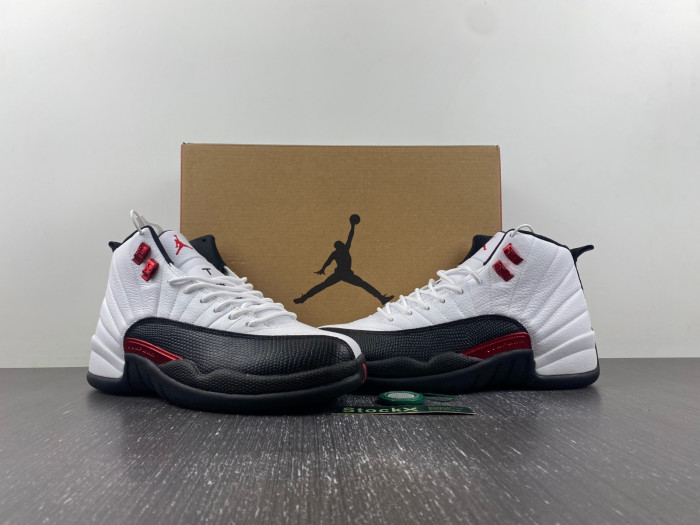 Air Jordan 12 Red Taxi CT8013-162