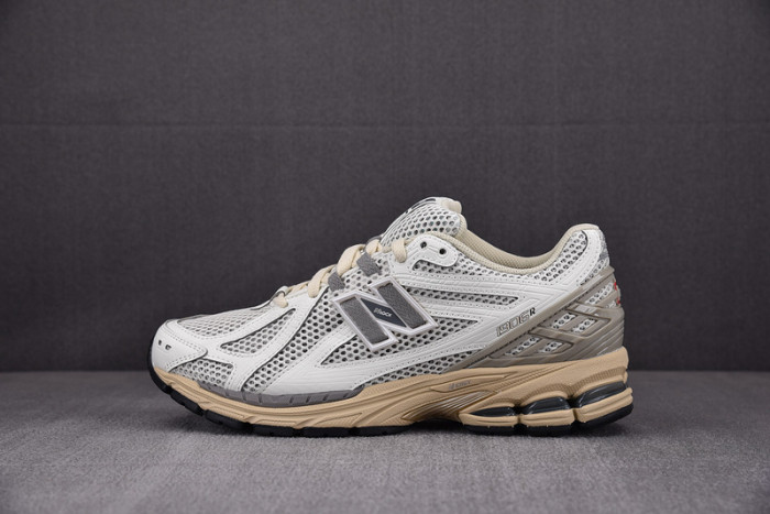 New Balance M1906RP