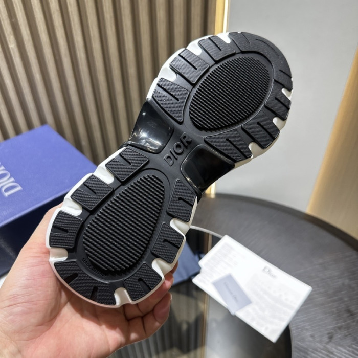 DIO* B44 Blade SNEAKER