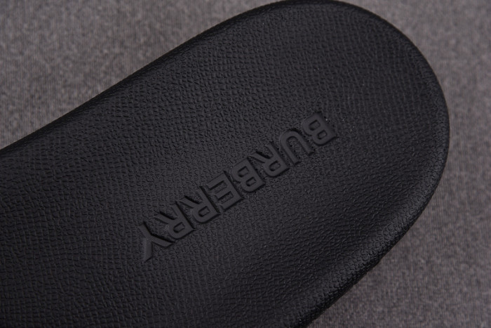 BUBBERY Archieve SANDALS