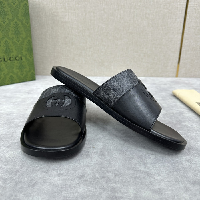 Gvc*1 MEN SLIDE SANDAL