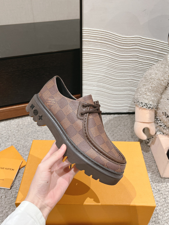 LO1_VTS COUPLE LOAFER