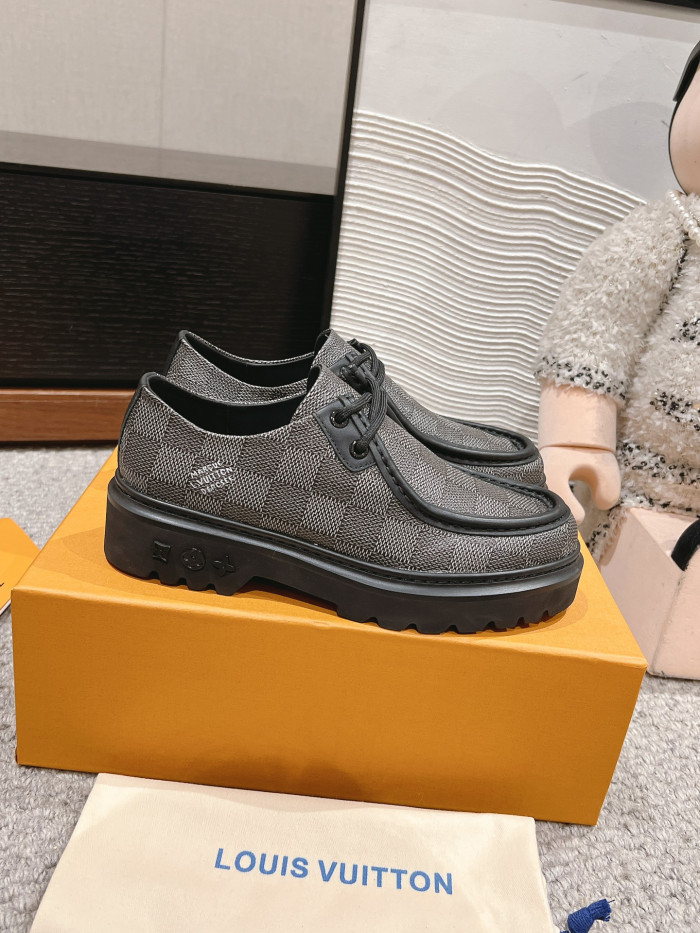 LO1_VTS COUPLE LOAFER